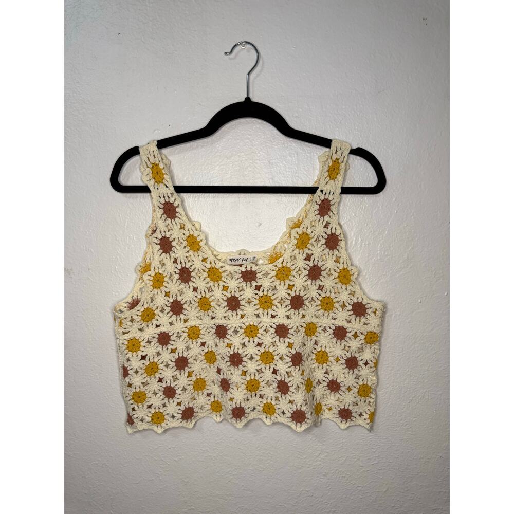 New In Women’s S/M Crochet Crop Tank Top Floral Boho Festival